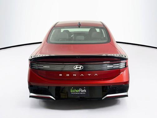Ultimate red 2025 Hyundai SONATA SEL