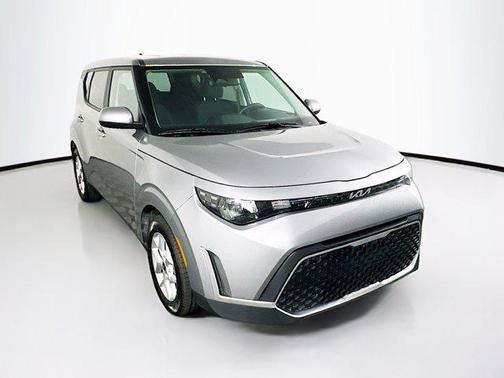 Steel Gray 2023 Kia Soul LX