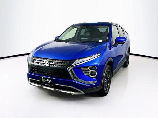 Labrador Black Pearl 2024 Mitsubishi Eclipse Cross SE