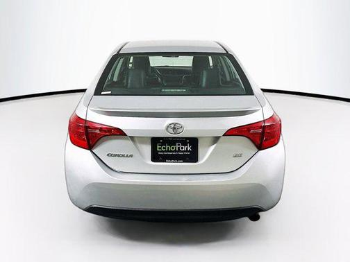 Classic Silver Metallic 2018 Toyota Corolla SE