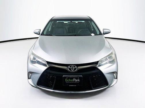 2016 Toyota Camry XLE