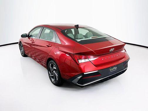 Ultimate Red 2025 Hyundai ELANTRA SEL
