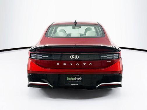 2025 Hyundai SONATA Hybrid SE