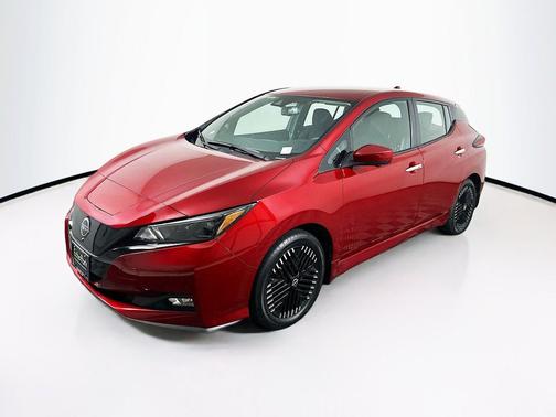Scarlet Ember 2025 Nissan Leaf SV PLUS