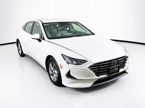 2020 Hyundai SONATA SE