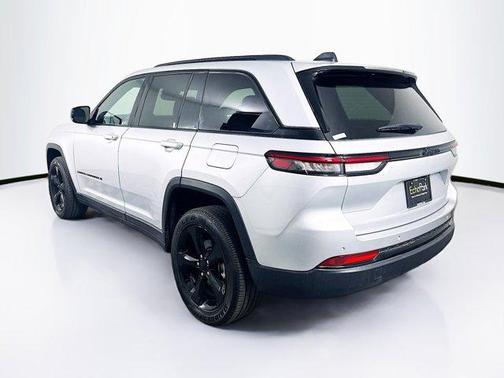 2024 Jeep Grand Cherokee Altitude