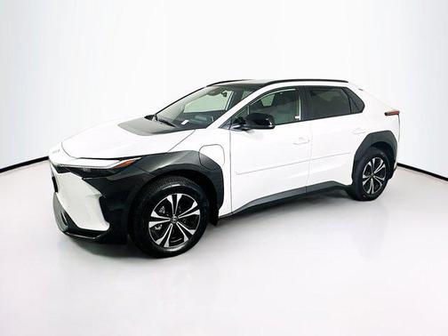 2024 Toyota bZ4X XLE