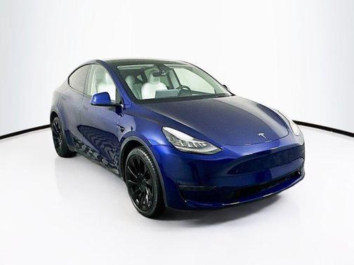 Deep Blue Metallic 2023 Tesla Model Y Long Range Dual Motor All-Wheel Drive