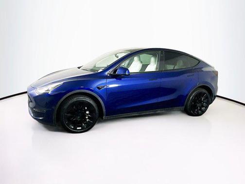 Deep Blue Metallic 2023 Tesla Model Y Long Range Dual Motor All-Wheel Drive