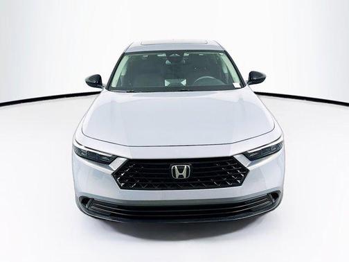 Meteorite Gray Metallic 2025 Honda Accord SE