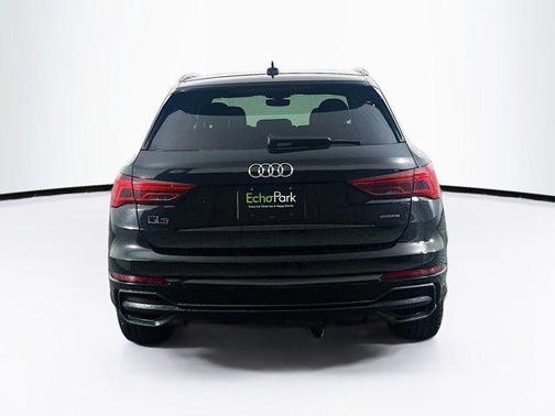 2023 Audi Q3 Premium 45 TFSI S line quattro Tiptronic