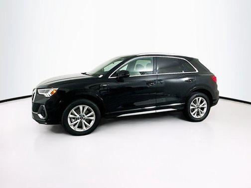 2023 Audi Q3 Premium 45 TFSI S line quattro Tiptronic