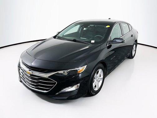 Mosaic Black Metallic 2023 Chevrolet Malibu FWD 1LT
