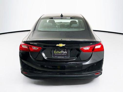 Mosaic Black Metallic 2023 Chevrolet Malibu FWD 1LT