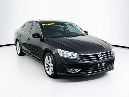 Deep Black Pearl 2017 Volkswagen Passat 1.8T SEL Premium