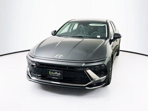 2025 Hyundai SONATA Hybrid SE