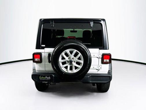 Bright White Clearcoat 2023 Jeep Wrangler Sport S