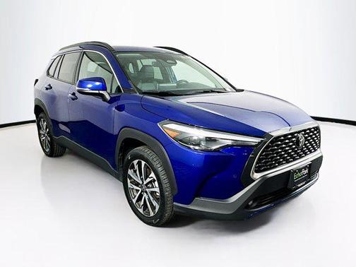 2023 Toyota Corolla Cross XLE