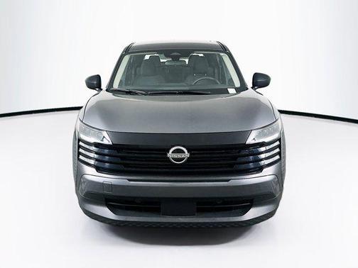 Gun Metallic 2025 Nissan Kicks S