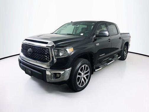2018 Toyota Tundra SR5