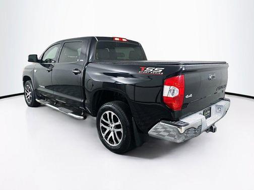 2018 Toyota Tundra SR5