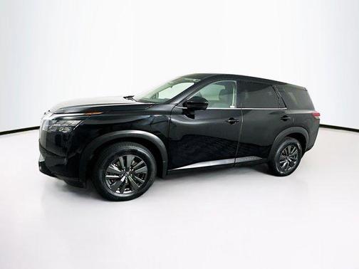 2023 Nissan Pathfinder S 4WD