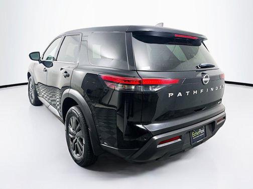 2023 Nissan Pathfinder S 4WD