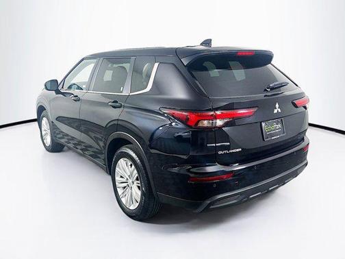 2024 Mitsubishi Outlander ES 2.5 2WD