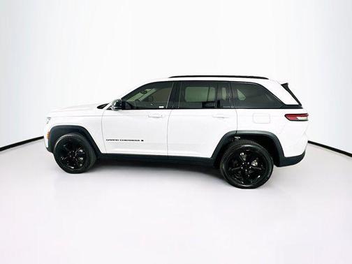 2023 Jeep Grand Cherokee Limited X