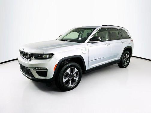 2022 Jeep Grand Cherokee 4xe Base