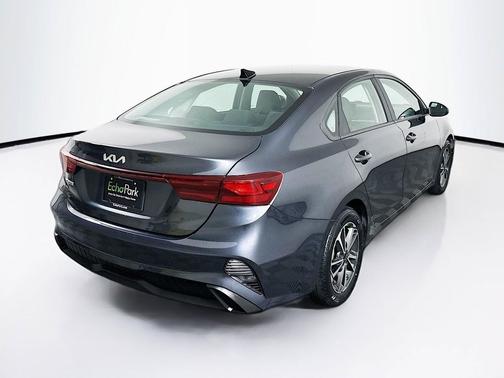 Gravity Gray 2022 Kia Forte LXS