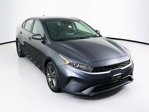 Gravity Gray 2022 Kia Forte LXS