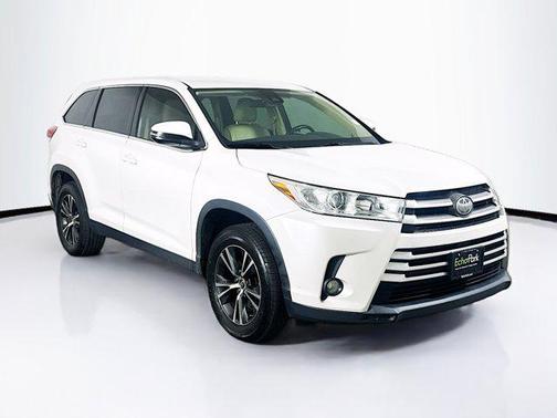 2019 Toyota Highlander LE Plus