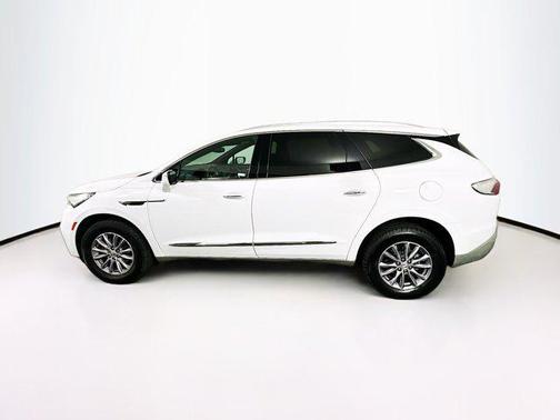 2023 Buick Enclave Essence FWD