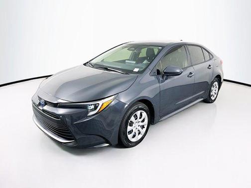 2025 Toyota Corolla Hybrid LE