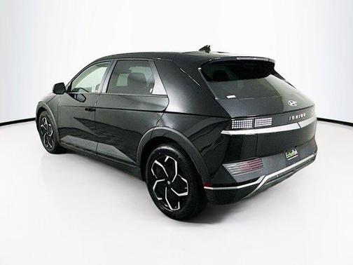 Abyss Black 2024 Hyundai IONIQ 5 SE