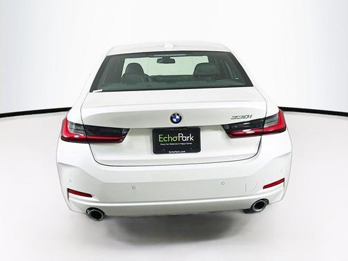 Mineral White Metallic 2026 BMW 330 NA