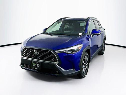 2024 Toyota Corolla Cross XLE