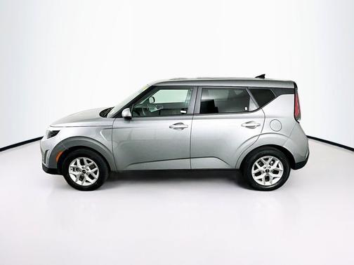 Steel Gray 2025 Kia Soul LX