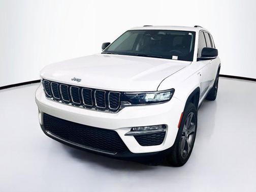 2022 Jeep Grand Cherokee 4xe Base
