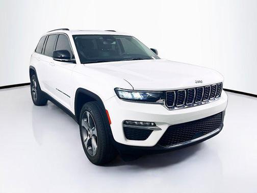 2022 Jeep Grand Cherokee 4xe Base