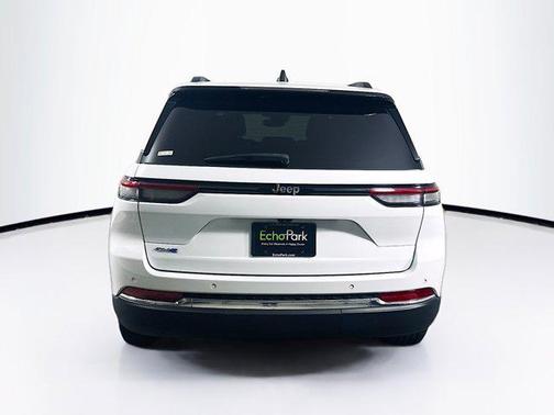 2022 Jeep Grand Cherokee 4xe Base