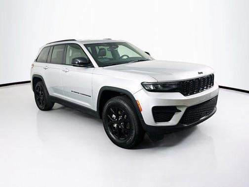 2024 Jeep Grand Cherokee Altitude