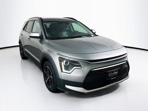 2023 Kia Niro EX