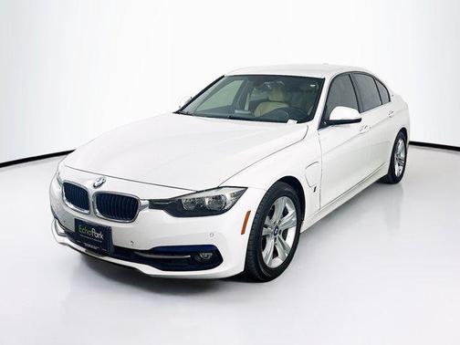 2017 BMW 330e iPerformance
