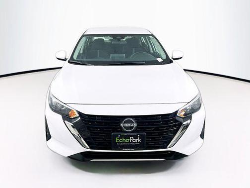 Silver Ice Metallic 2018 Chevrolet Equinox LT