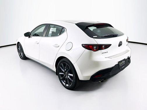 2022 Mazda Mazda3 FWD w/Select Package