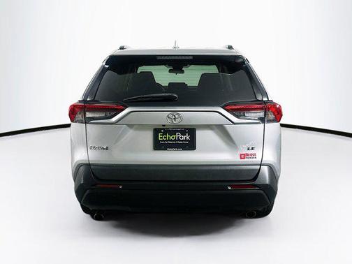 Silver Sky Metallic 2020 Toyota RAV4 LE