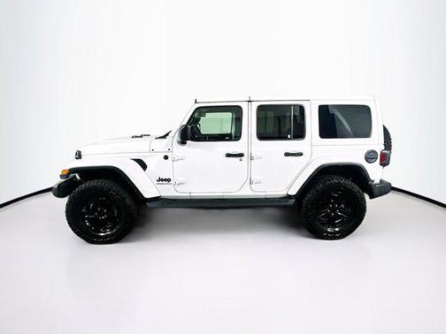 2023 Jeep Wrangler 4-Door Sahara Altitude 4x4
