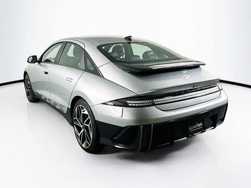 2023 Hyundai IONIQ 6 SEL